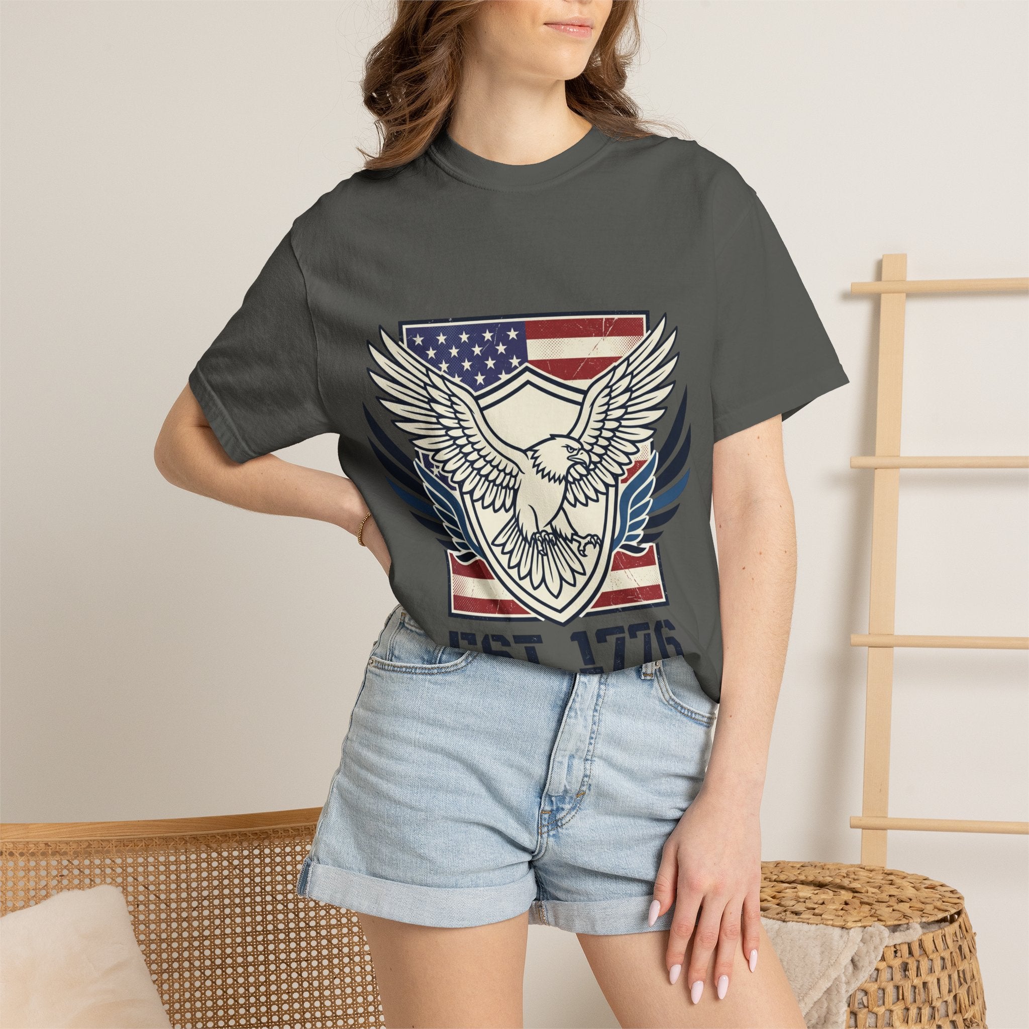 Patriotic Eagle T-Shirt – American Flag "EST. 1776" Vintage Graphic Tee