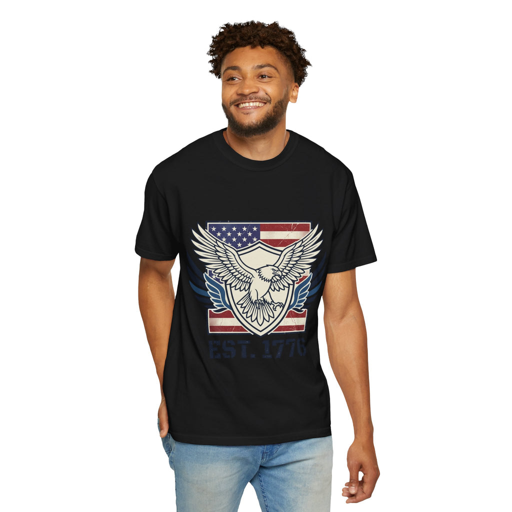 Patriotic Eagle T-Shirt – American Flag "EST. 1776" Vintage Graphic Tee